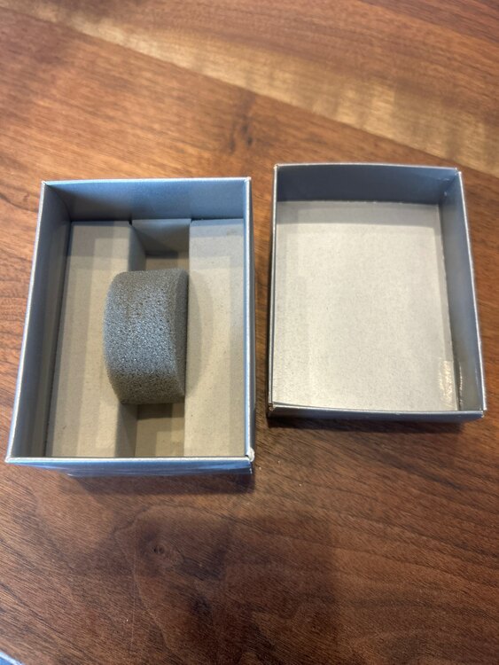 その他 その他 LZ11（高級時計）の商品画像 - 査定依頼日：2025年4月1日 - 最高査定価格：100,000円