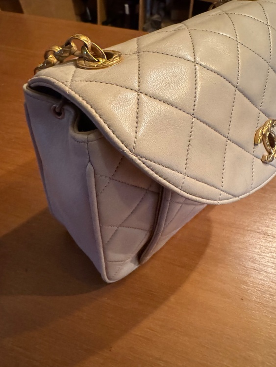 シャネル マトラッセ （ブランドバッグ）の商品画像 - 査定依頼日：2026年2月4日 - 最高査定価格：300,000円