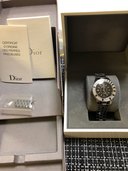 Christian Dior 黒セラミック　ダイヤベゼル（高級時計）の商品画像 - 査定依頼日：2022年8月22日 - 最高査定価格：200,000円