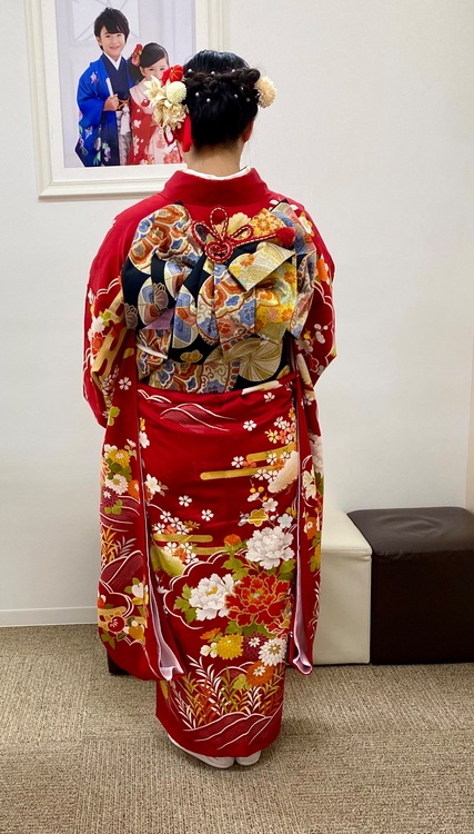 振袖（古着・ファッション）の商品画像 - 査定依頼日：2025年11月15日 - 最高査定価格：20,000円