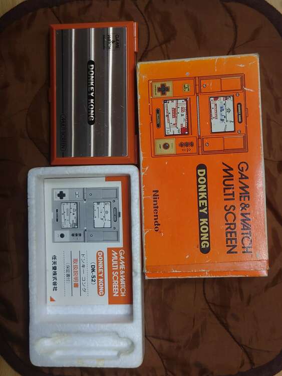 ゲームウォッチ任天堂マルチスクリーンDK-52（ゲーム機本体・ゲームソフト）の商品画像 - 査定依頼日：2025年4月2日 - 最高査定価格：10,000円