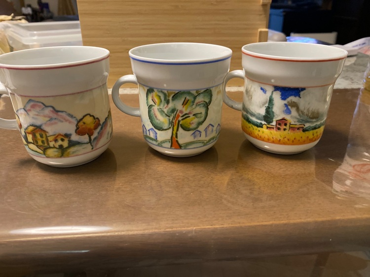 ジノリマグカップ（食器）の商品画像 - 査定依頼日：2025年10月6日 - 最高査定価格：4,000円