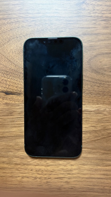 iPhone iPhone 13 128GB SIMフリー（スマホ）の商品画像 - 査定依頼日：2026年9月24日 - 最高査定価格：37,000円