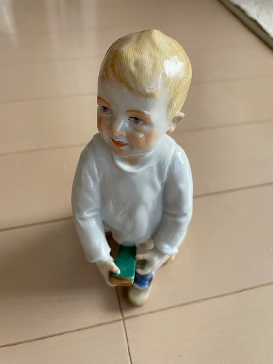 マイセンヘンチェル子供シリーズ（美術品・骨董品）の商品画像 - 査定依頼日：2025年10月3日 - 最高査定価格：24,000円