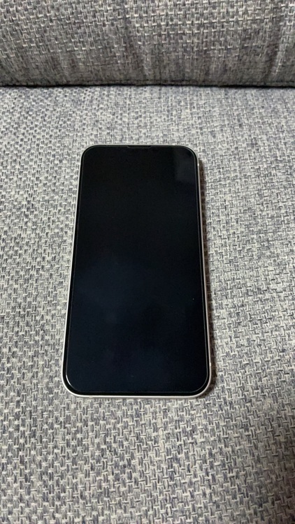 iPhone13Starlight128GB（スマホ）の商品画像 - 査定依頼日：2025年8月19日 - 最高査定価格：43,000円