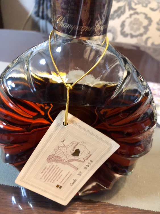 ブランデー レミーマルタン （お酒）の商品画像 - 査定依頼日：2025年6月19日 - 最高査定価格：1,500円