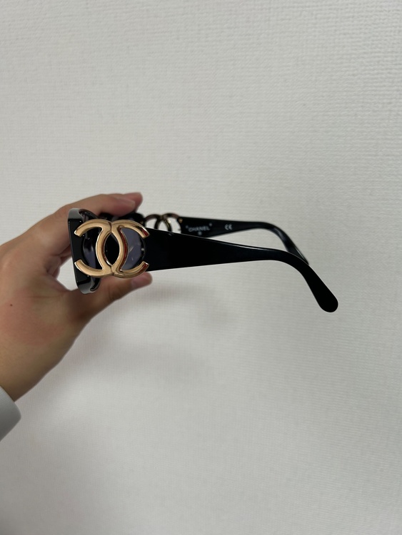 CHANEL シャネル ココマーク サングラス 02461 94305 アイウェ（古着・ファッション）の商品画像 - 査定依頼日：2026年6月21日 - 最高査定価格：10,000円