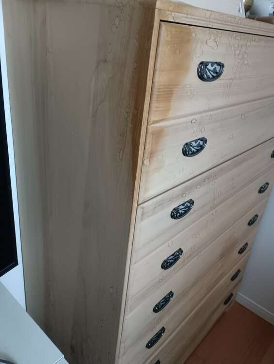 桐たんす（家具・寝具）の商品画像 - 査定依頼日：2025年5月1日 - 最高査定価格：1円