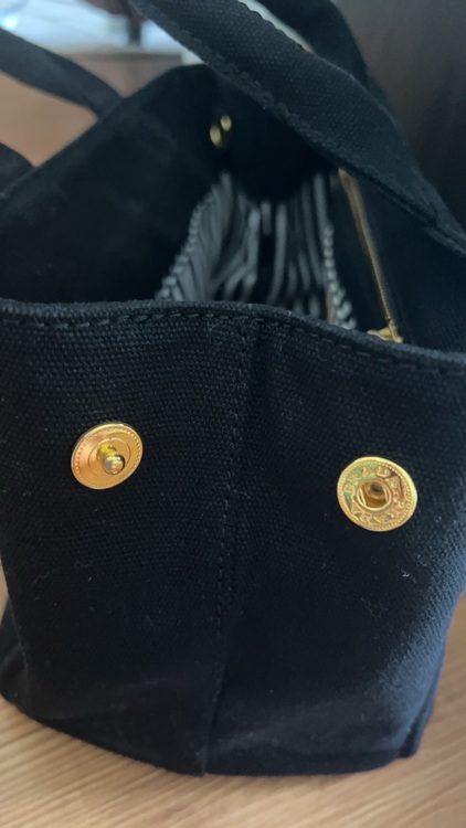 プラダ  （ブランドバッグ）の商品画像 - 査定依頼日：2025年6月28日 - 最高査定価格：80,000円