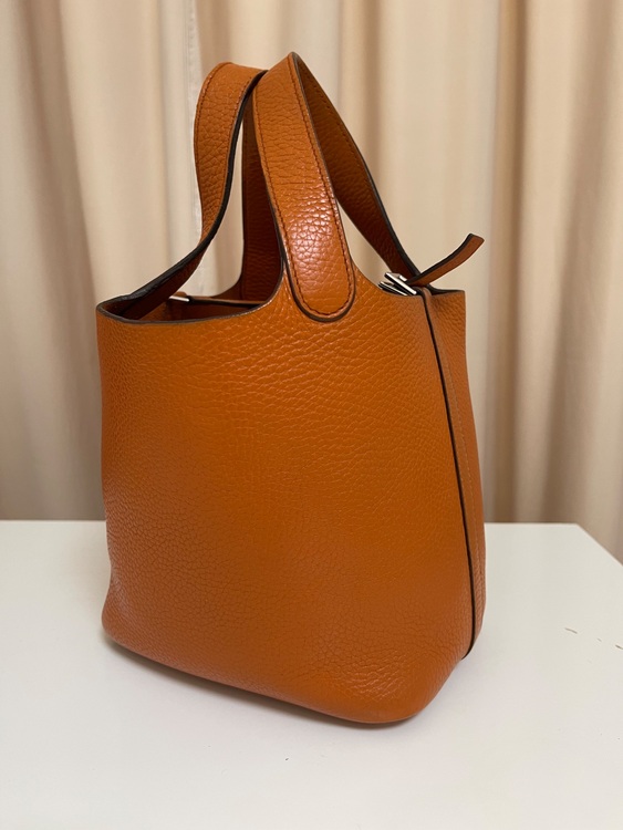 エルメス　ピコタン　オレンジ（ブランドバッグ）の商品画像 - 査定依頼日：2025年7月7日 - 最高査定価格：270,000円