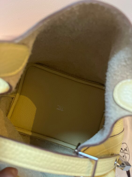 ピコタンpm（ブランドバッグ）の商品画像 - 査定依頼日：2025年3月5日 - 最高査定価格：500,000円