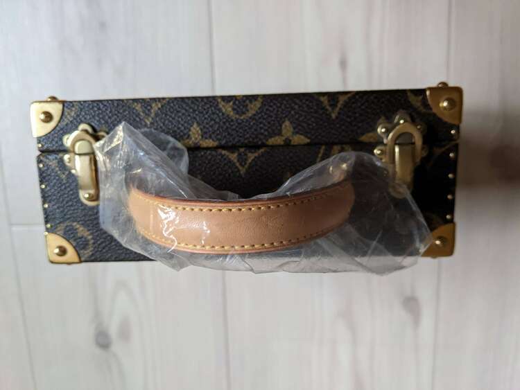 ルイヴィトン モノグラム （ブランドバッグ）の商品画像 - 査定依頼日：2025年3月4日 - 最高査定価格：1,800,000円