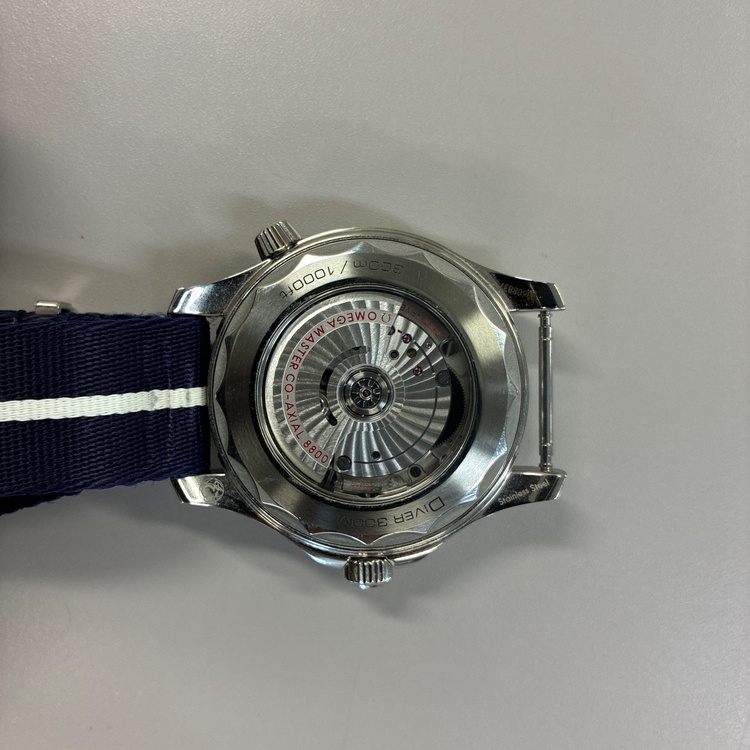 オメガ シーマスター オメガ 210.32.42.20.03.001 　保証書等ふぞくひ全部あり（高級時計）の商品画像 - 査定依頼日：2026年1月6日 - 最高査定価格：500,000円