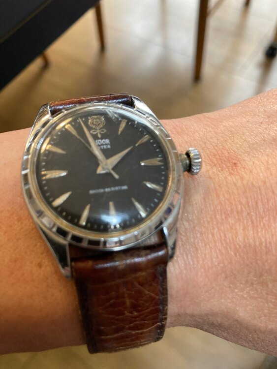 オイスターケース（高級時計）の商品画像 - 査定依頼日：2025年3月2日 - 最高査定価格：65,000円