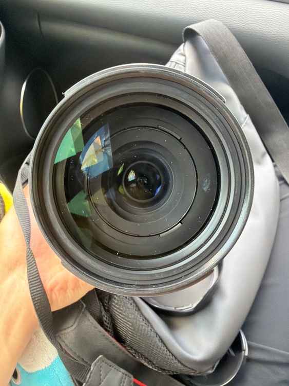 EF18-400mm F/3.5-6.3Di II VC HLD（カメラ）の商品画像 - 査定依頼日：2026年8月19日 - 最高査定価格：52,000円