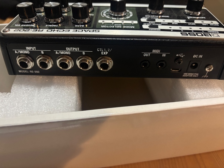 re-202（ピアノ・楽器・PA機材）の商品画像 - 査定依頼日：2026年2月26日 - 最高査定価格：30,000円