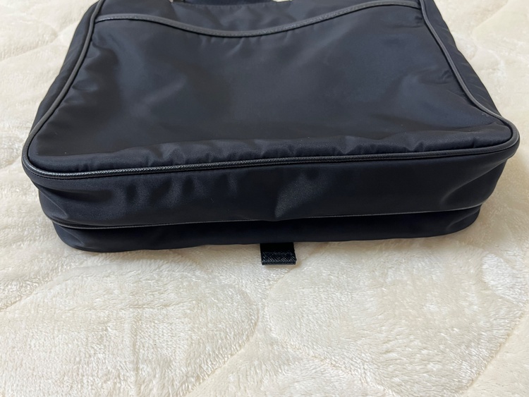 プラダ  （ブランドバッグ）の商品画像 - 査定依頼日：2026年3月5日 - 最高査定価格：140,000円