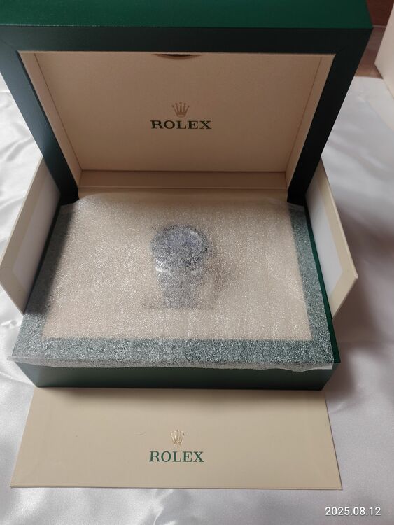 ロレックス シードゥエラー 126660（高級時計）の商品画像 - 査定依頼日：2025年8月12日 - 最高査定価格：1,830,000円