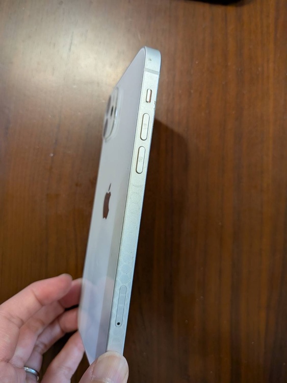 iPhone iPhone 12 256GB SIMフリー（スマホ）の商品画像 - 査定依頼日：2026年7月4日 - 最高査定価格：26,000円