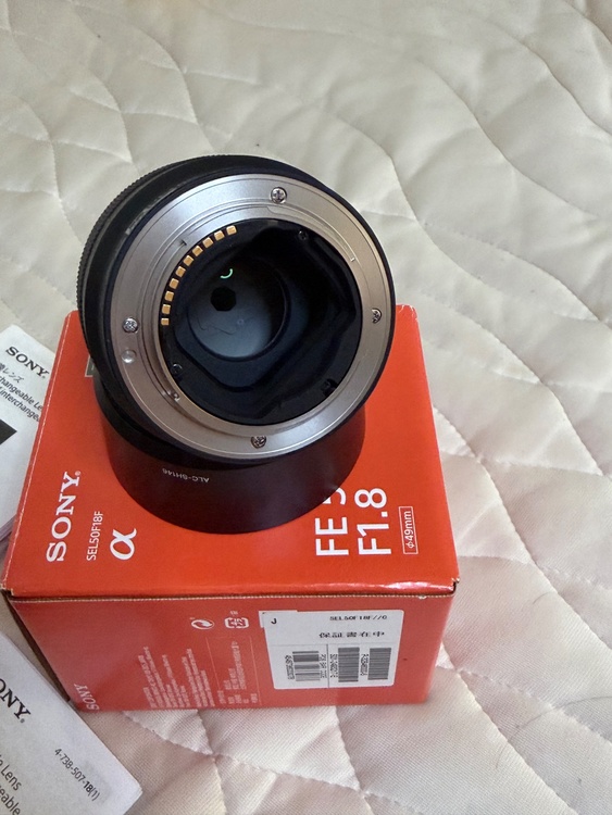 SEL50F18F（カメラ）の商品画像 - 査定依頼日：2026年8月16日 - 最高査定価格：18,000円