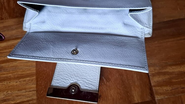 グッチ  （ブランドバッグ）の商品画像 - 査定依頼日：2025年4月30日 - 最高査定価格：10,000円