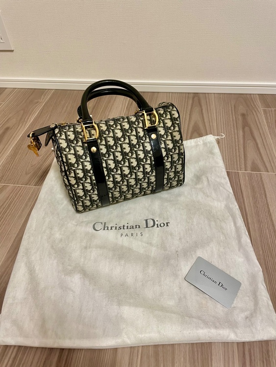 ディオール  （ブランドバッグ）の商品画像 - 査定依頼日：2026年3月31日 - 最高査定価格：100,000円
