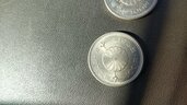 御即位記念硬貨平成2年500円2枚、100円２枚　昭和50年エキスポ沖縄記念10（チケット・金券）の商品画像 - 査定依頼日：2026年1月23日 - 最高査定価格：2,500円