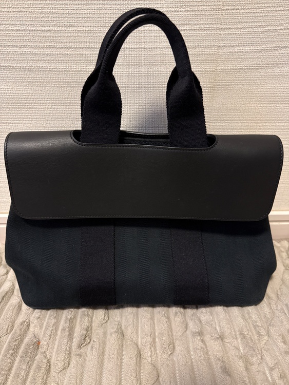 わからない（ブランドバッグ）の商品画像 - 査定依頼日：2026年10月4日 - 最高査定価格：45,000円