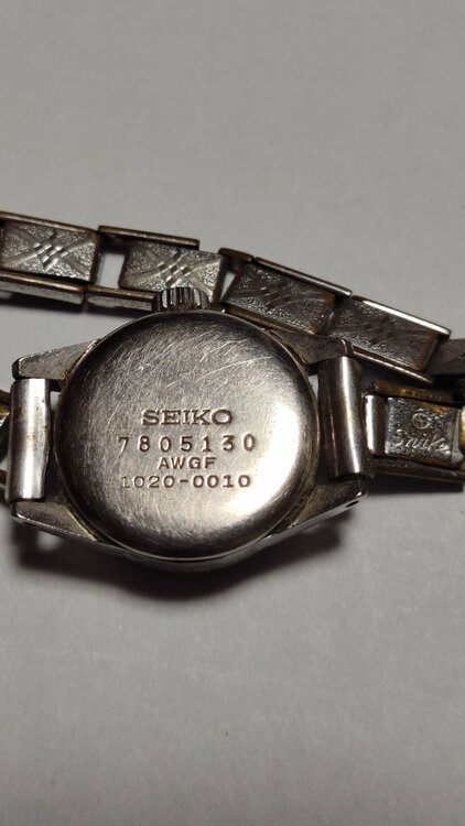 セイコー その他 AWGF  1020-0010（高級時計）の商品画像 - 査定依頼日：2026年4月4日 - 最高査定価格：1,500円