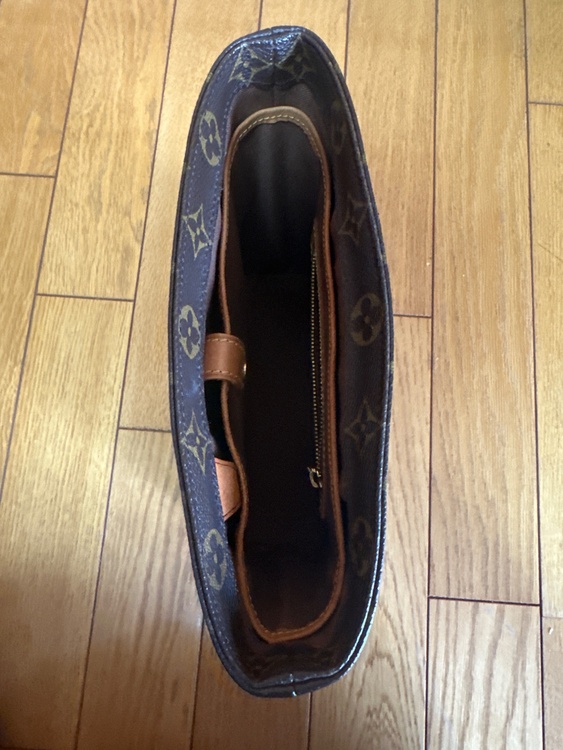 ルイヴィトン モノグラム （ブランドバッグ）の商品画像 - 査定依頼日：2026年4月4日 - 最高査定価格：100,000円