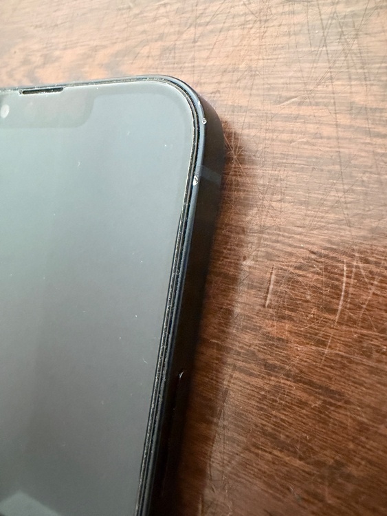 iPhone 13 128GB Softbank（スマホ）の商品画像 - 査定依頼日：2026年4月28日 - 最高査定価格：36,000円