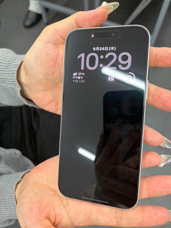 iPhone iPhone 17 Pro Max 512GB SIMフリー（スマホ）の商品画像 - 査定依頼日：2026年9月24日 - 最高査定価格：189,000円