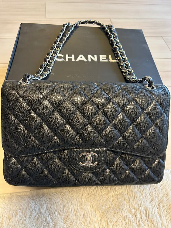 マトラッセ30（ブランドバッグ）の商品画像 - 査定依頼日：2025年4月27日 - 最高査定価格：660,000円