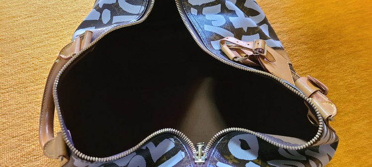 キーポルグラフィティ（ブランドバッグ）の商品画像 - 査定依頼日：2022年5月2日 - 最高査定価格：260,000円