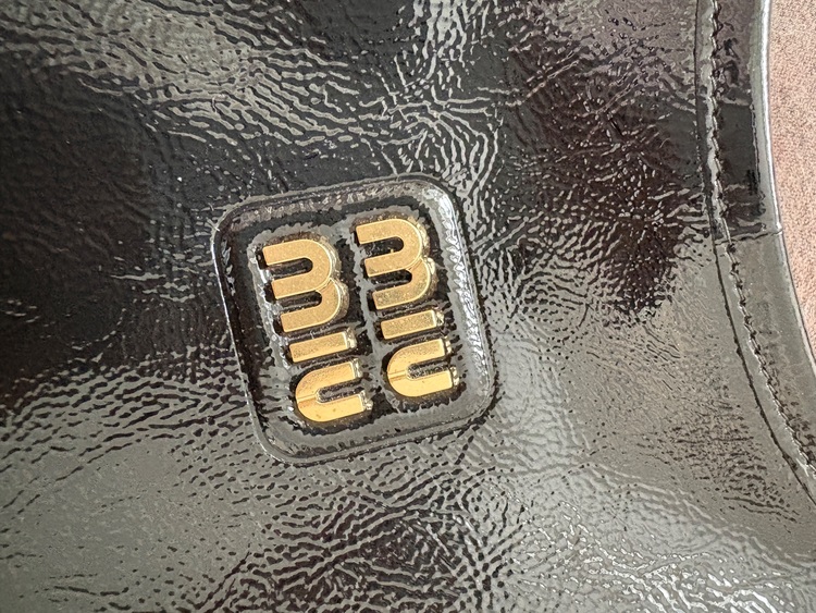 ivy（ブランドバッグ）の商品画像 - 査定依頼日：2025年9月23日 - 最高査定価格：160,000円