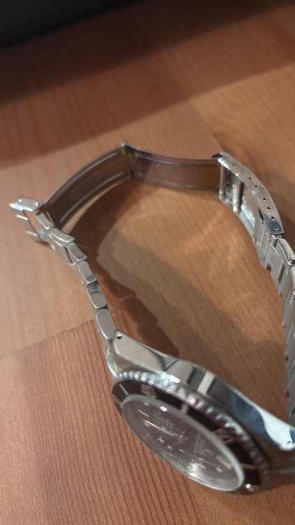 TIFFANY Wネーム ROLEX サブマリーナ 16610（高級時計）の商品画像 - 査定依頼日：2026年5月6日 - 最高査定価格：3,500,000円
