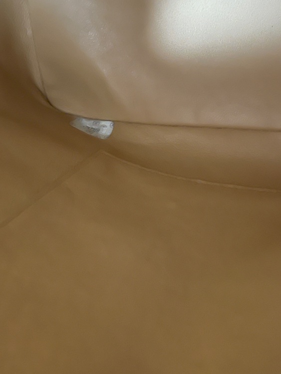 復刻トート　ラムスキンベージュ（ブランドバッグ）の商品画像 - 査定依頼日：2025年7月28日 - 最高査定価格：130,000円