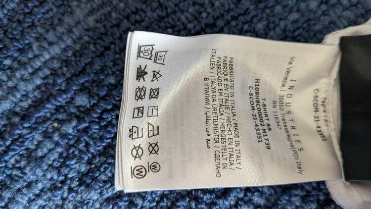 コラボTシャツ（古着・ファッション）の商品画像 - 査定依頼日：2025年5月24日 - 最高査定価格：5,000円