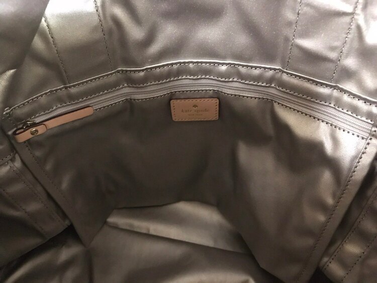 Kate spade New York（ブランドバッグ）の商品画像 - 査定依頼日：2025年3月9日 - 最高査定価格：5,000円