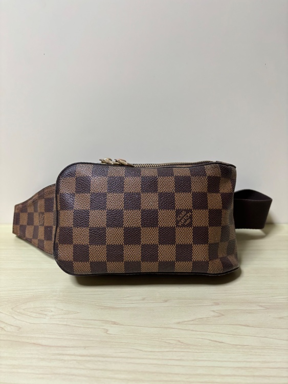 ジェロニモス（ブランドバッグ）の商品画像 - 査定依頼日：2026年4月4日 - 最高査定価格：70,000円