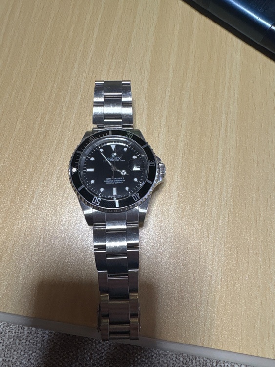 ロレックス GMTマスター （高級時計）の商品画像 - 査定依頼日：2026年4月6日 - 最高査定価格：1,800,000円