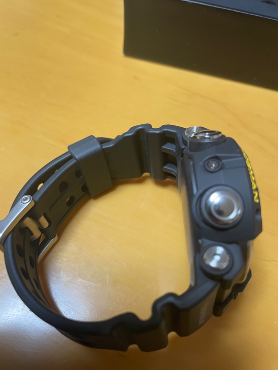 G-SHOCK フロッグマン GWF-1000RD gwf-a10000（高級時計）の商品画像 - 査定依頼日：2025年10月19日 - 最高査定価格：17,000円