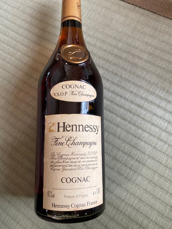 hennessy（お酒）の商品画像 - 査定依頼日：2023年3月12日 - 最高査定価格：5,500円