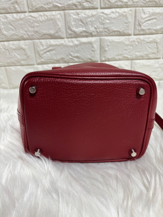 エルメス ピコタンロックＰＭ トリヨンクレマンス ルージュガランス □R刻印（ブランドバッグ）の商品画像 - 査定依頼日：2025年11月15日 - 最高査定価格：120,000円