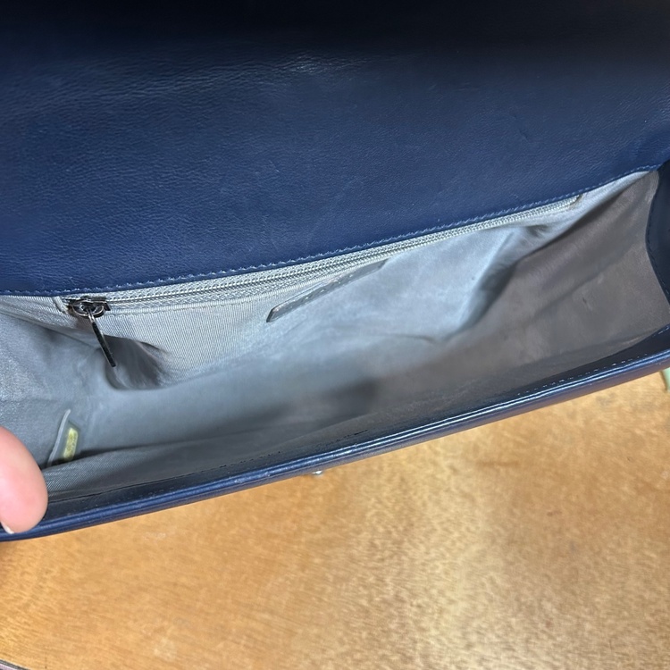 ボーイシャネル　ショルダーバッグ（ブランドバッグ）の商品画像 - 査定依頼日：2026年3月4日 - 最高査定価格：270,000円