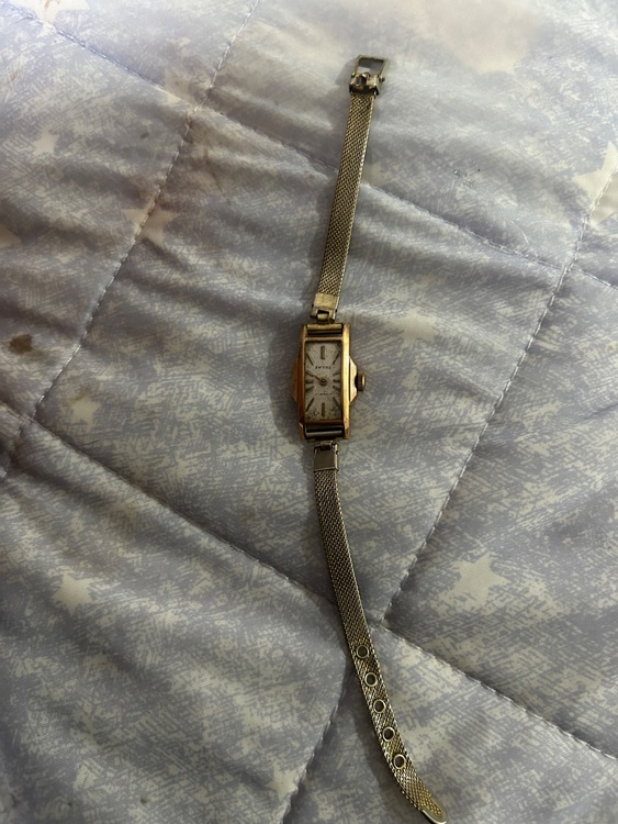 時計（金・貴金属）の商品画像 - 査定依頼日：2025年8月13日 - 最高査定価格：50,000円