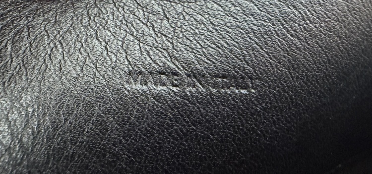 セリーヌ  （ブランドバッグ）の商品画像 - 査定依頼日：2026年4月13日 - 最高査定価格：200,000円