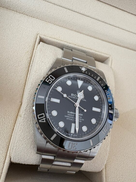 124060（高級時計）の商品画像 - 査定依頼日：2025年6月1日 - 最高査定価格：1,750,000円