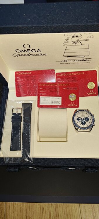 スヌーピースピードマスター（高級時計）の商品画像 - 査定依頼日：2026年2月25日 - 最高査定価格：2,050,000円