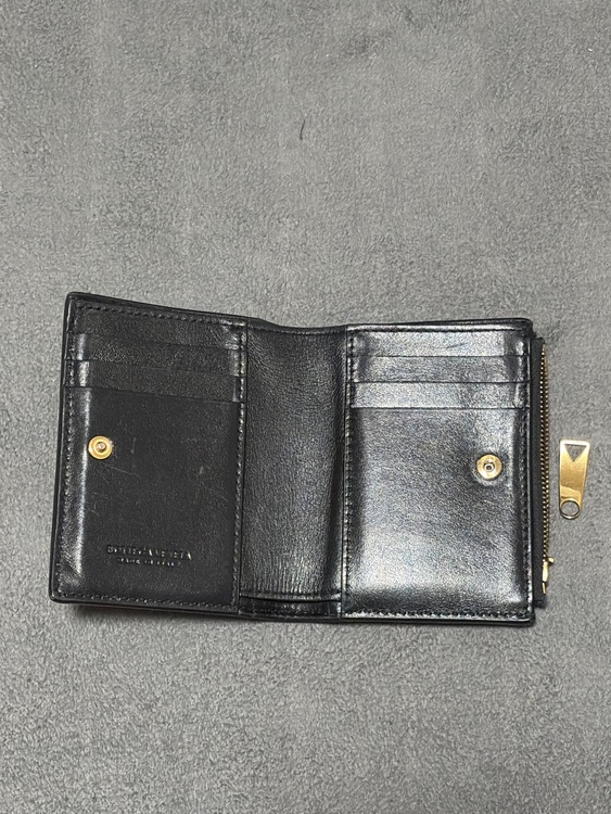 ボッテガ・ヴェネタ  （ブランドバッグ）の商品画像 - 査定依頼日：2026年3月15日 - 最高査定価格：12,000円